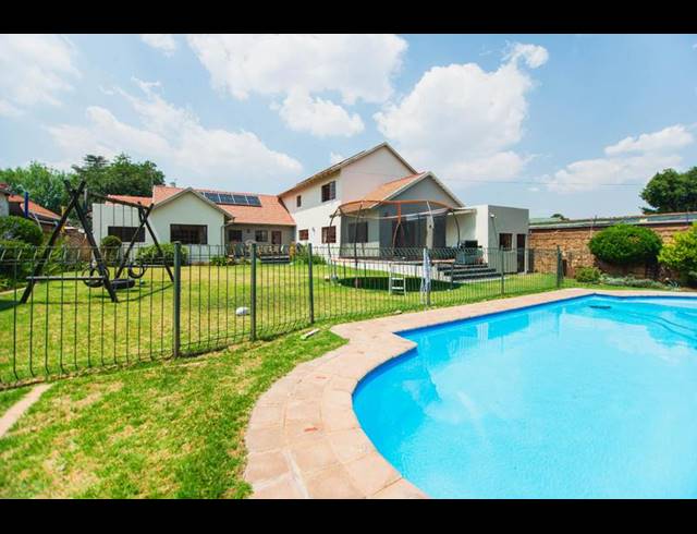 5 BEDROOM HOUSE FOR SALE IN DUNVEGAN